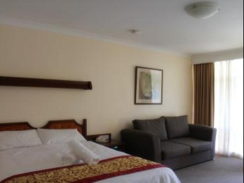 Molly Morgan Motor Inn Мейтланд Екстериор снимка