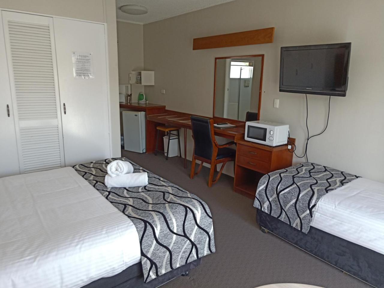 Molly Morgan Motor Inn Мейтланд Екстериор снимка